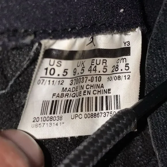 Jordan 11 Retro Bred Playoffs 2012 10.5 - Picture 2 of 9